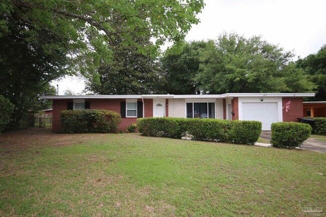 Building Photo - 3875 Arbutus Dr