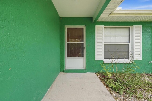 Photo - 515 Floral Dr