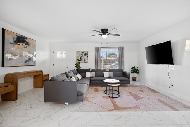 Photo - 3101 N 40th Dr Unit ID1244322P