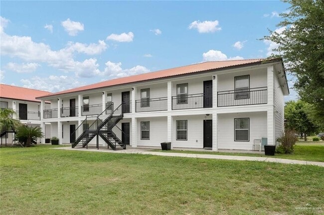 Building Photo - 1105 W Stubbs St Unit 4