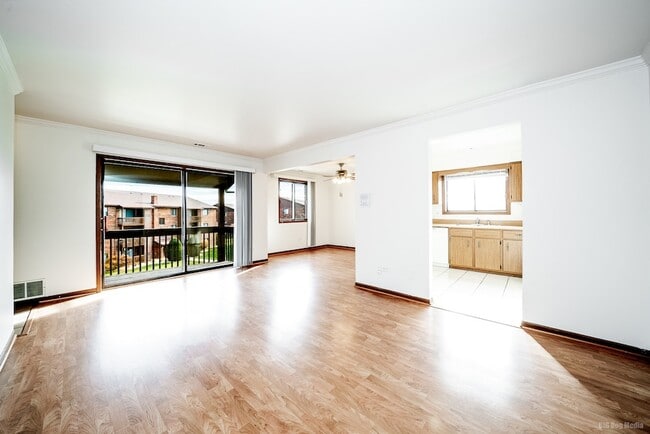 Photo - 15712 Peggy Ln Unit 6