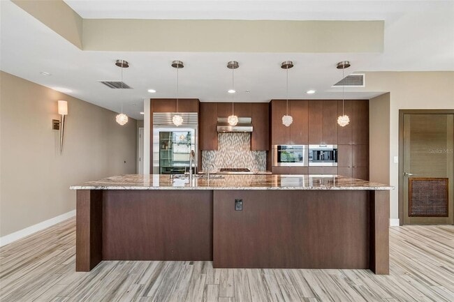 Photo - 1120 E Kennedy Blvd Unit 1030W