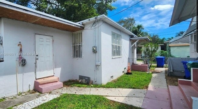 Photo - 405 NW 64th St Unit 3