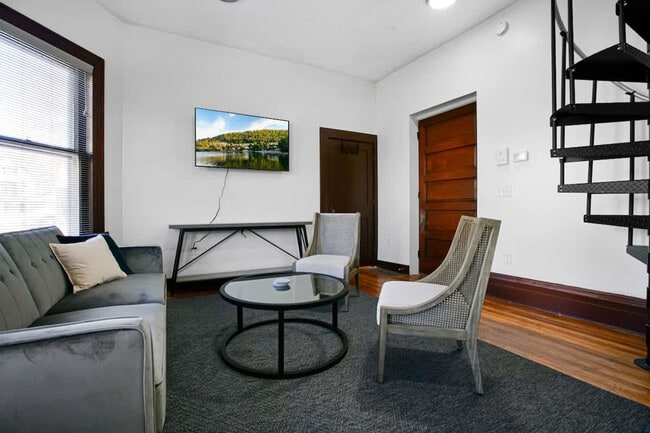 Photo - 1848 E 89th St Unit SI ID1496055P