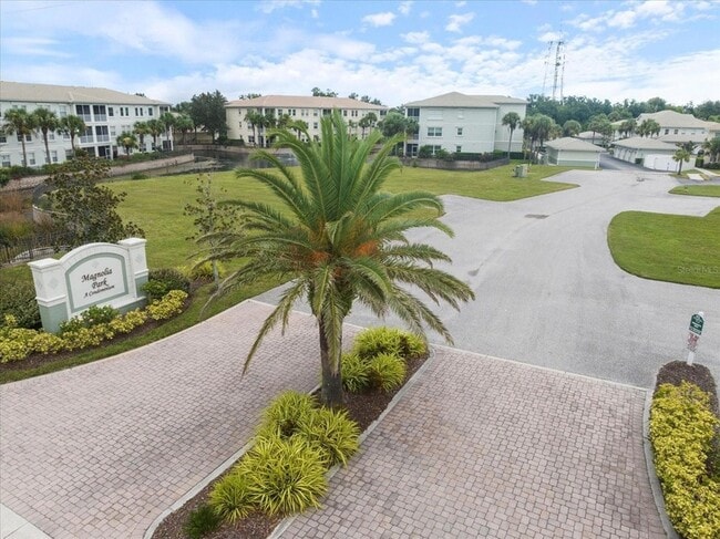 Photo - 700 Gardens Edge Dr Unit 724