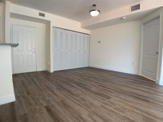 Photo - 18335 NW 68th Ave Unit 245-208