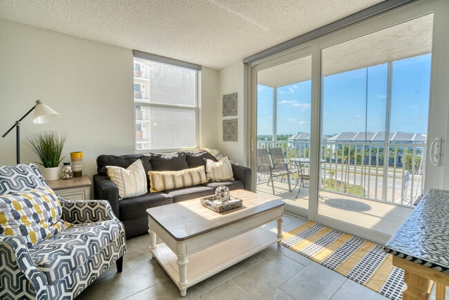 Building Photo - 1030 Hickory Blvd Unit FL6-ID1226389P