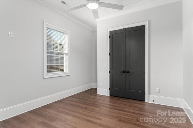 Photo - 805 Naples Dr