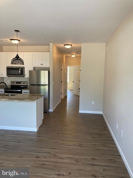 Photo - 376 E Main St