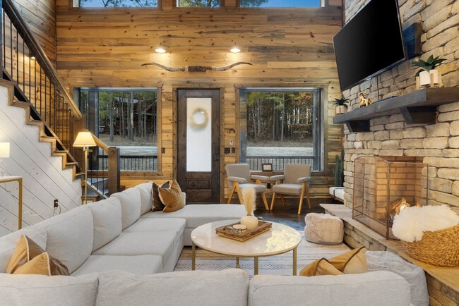 Photo - 222 Lost Creek Trl Unit ID1318702P