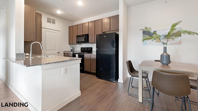 Photo - 2115 Windsor Blvd Unit 6204