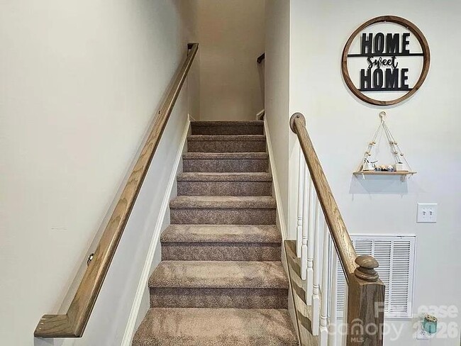 Photo - 116 Hamrick Rd