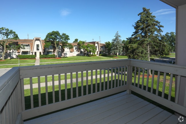 Photo - Orleans Place Apartments