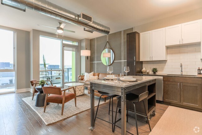 Chatum: 1 Bed/ 1 Bath - Living Space - CityWay