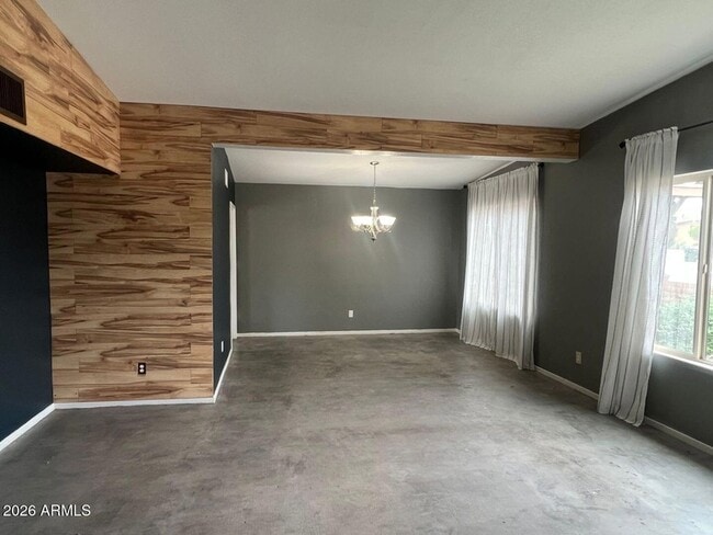 Photo - 1028 Heather Dr