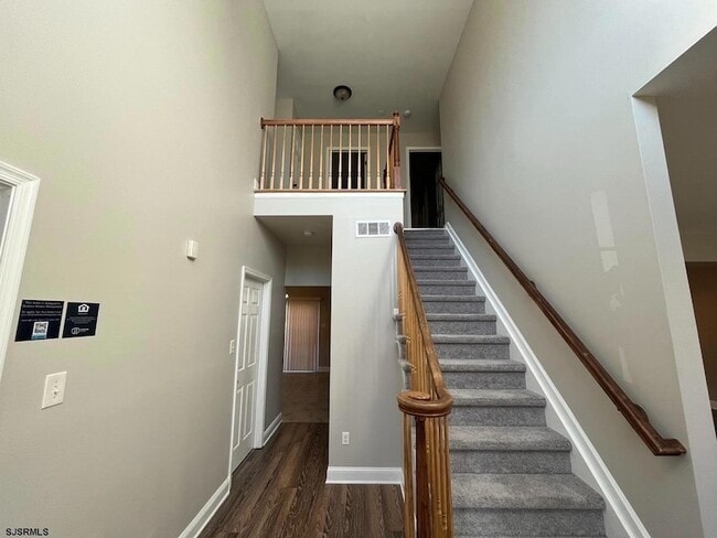 Photo - 62 Chancellor Park Dr