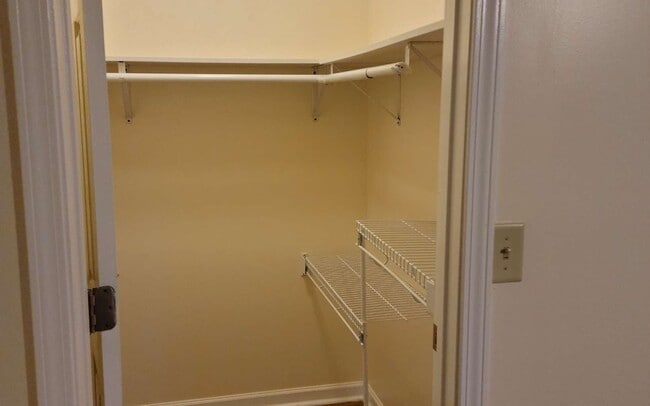 Photo - 423 Ballewtown Rd