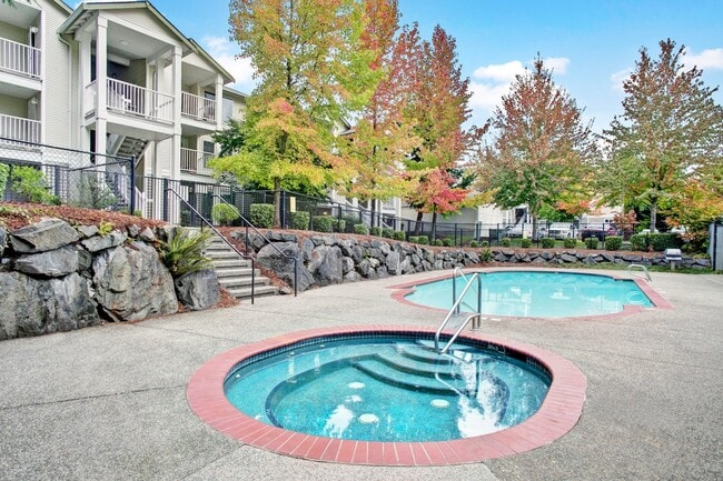 Building Photo - Sunrise Lane