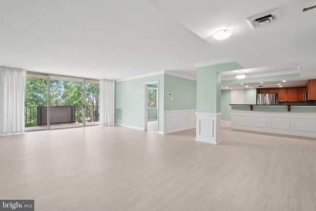 Photo - 1515 S Arlington Ridge Rd Unit 603