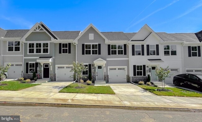 Photo - 23052 Wetstone Ln