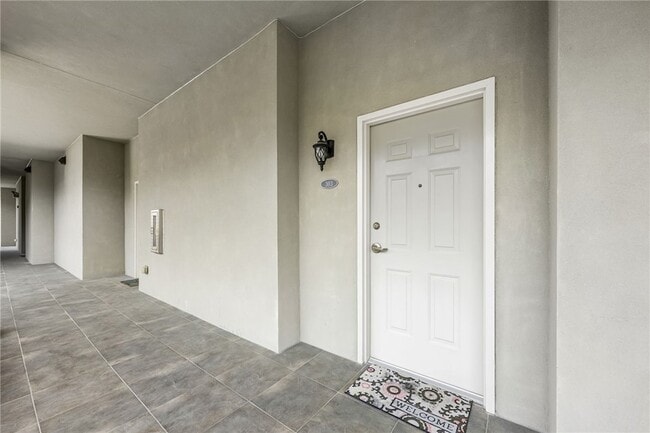 Photo - 150 Salt Air Dr Unit 304