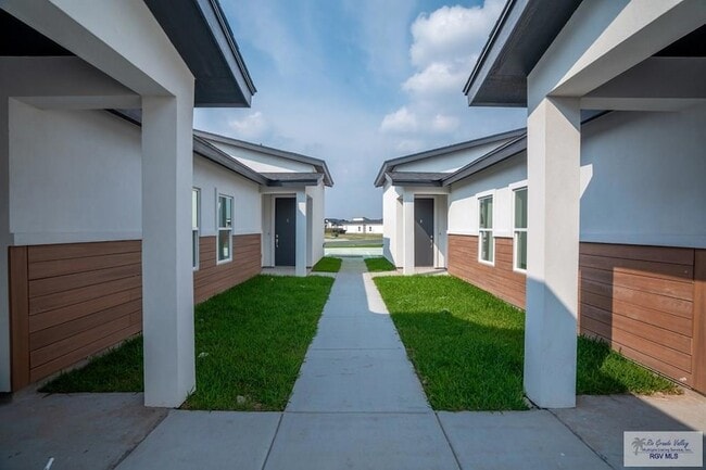 Photo - 3508 Hidalgo Cir