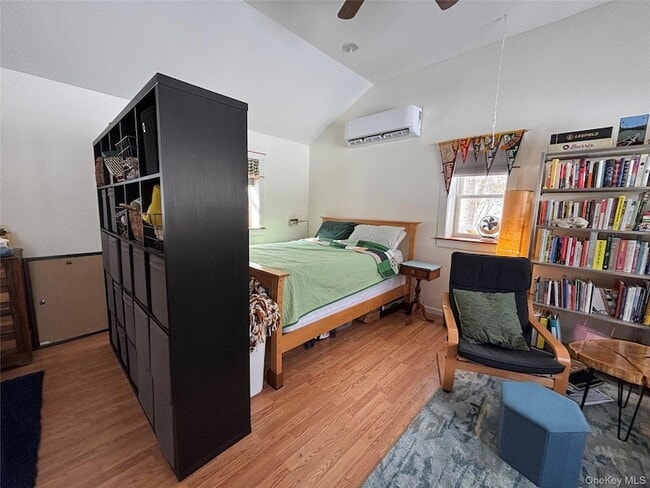 Photo - 273 S Rd