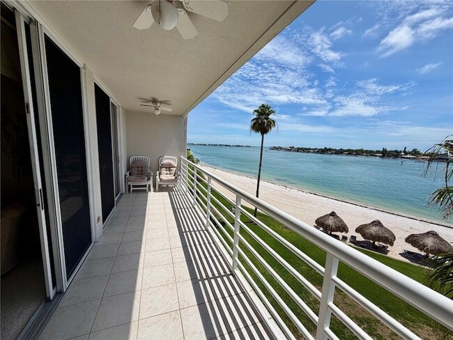 Photo - 5701 Bahia Del Mar Cir N Unit 407