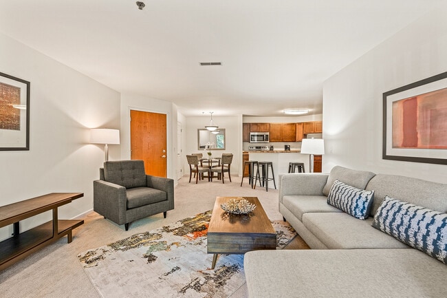 Building Photo - The Landmark at Hatchery Hill