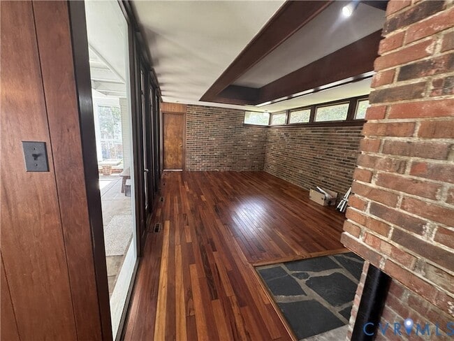 Photo - 10309 Wycliff Rd