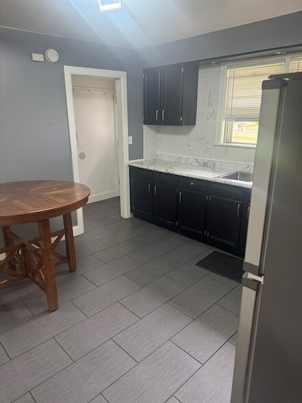 Photo - 208 Blackstone St