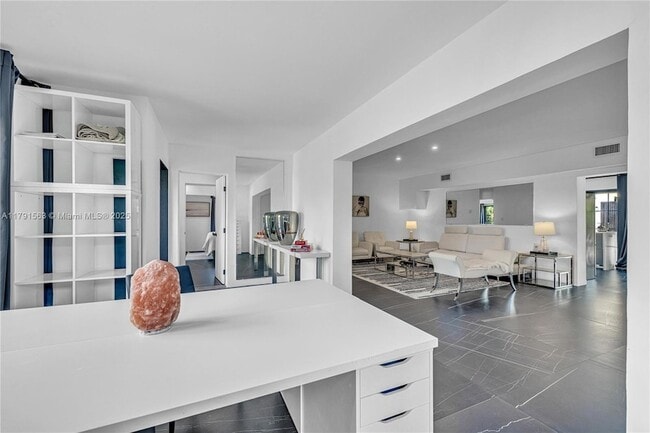 Photo - 560 NW 116th Terrace