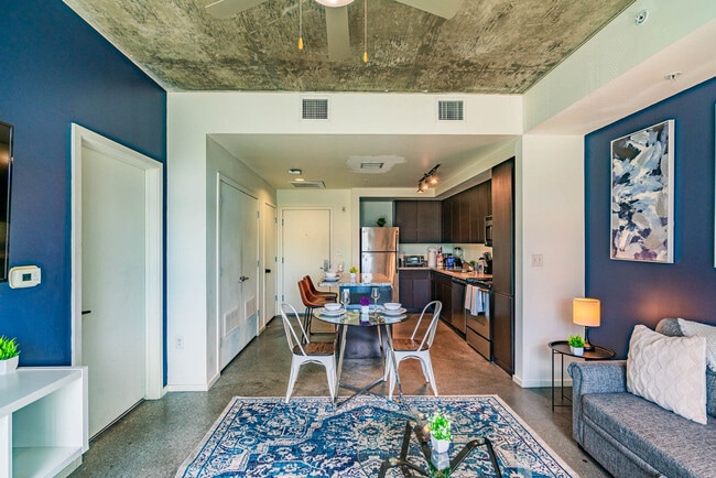 Photo - 913 N 3rd St Unit ID1263032P