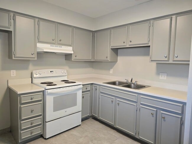 Photo - 304 Maguey Dr