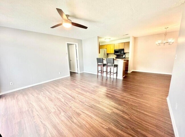 Photo - 14 Woodland Hills Dr Unit 8