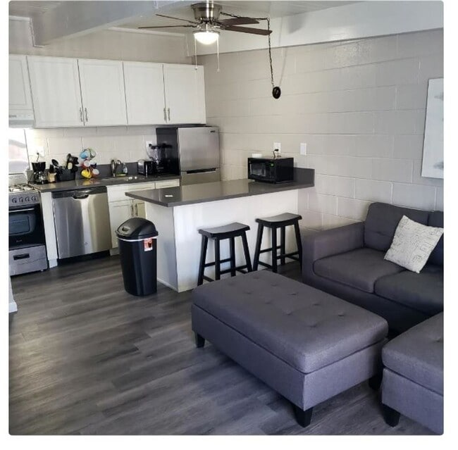 Photo - The Diplomat Apartments