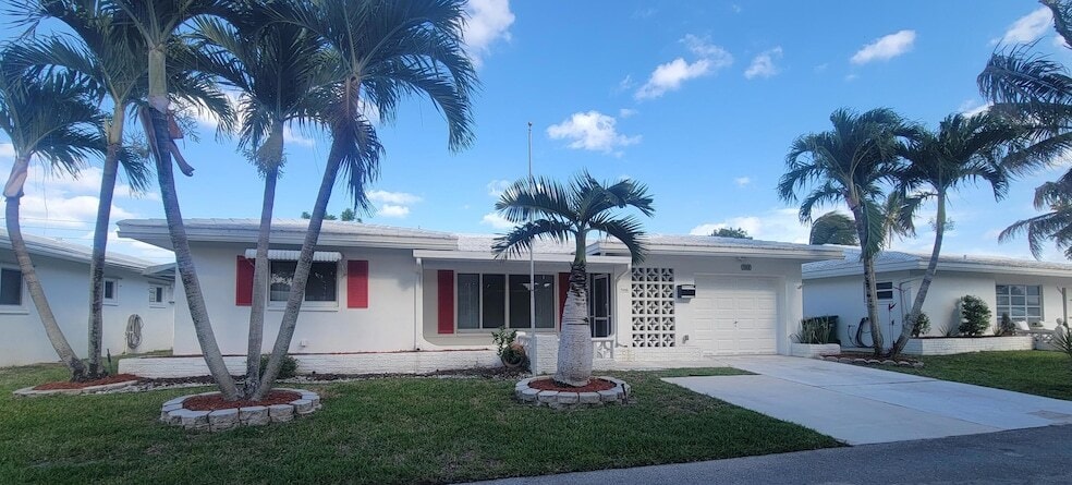 Photo - 7002 NW 71st Ave