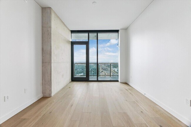 Photo - 610 Davis St Unit 4305