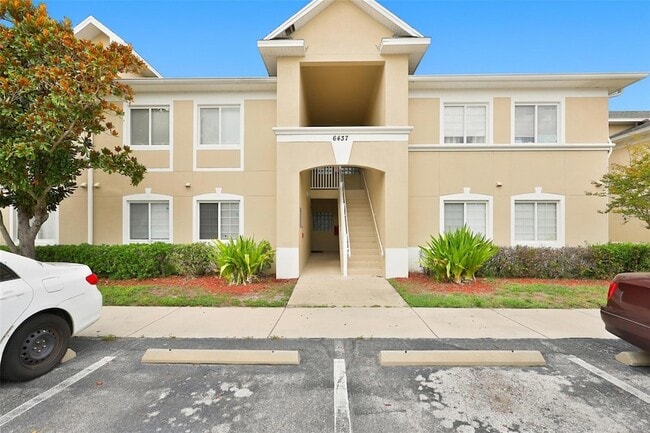 Building Photo - 6437 Cypressdale Dr Unit 201