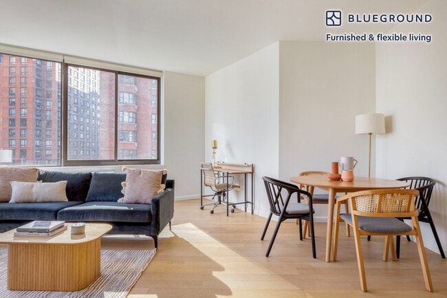 Photo - 1 Union Square South Unit FL14-ID1302