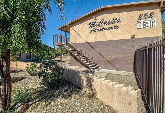 Photo - The Axis - Tucson Apartments
