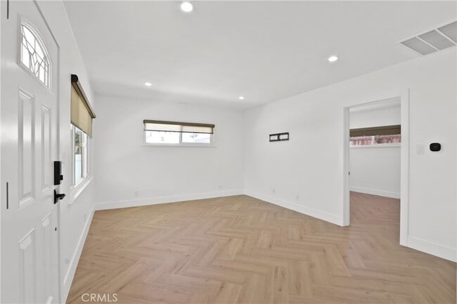 Photo - 4342 Orchard St