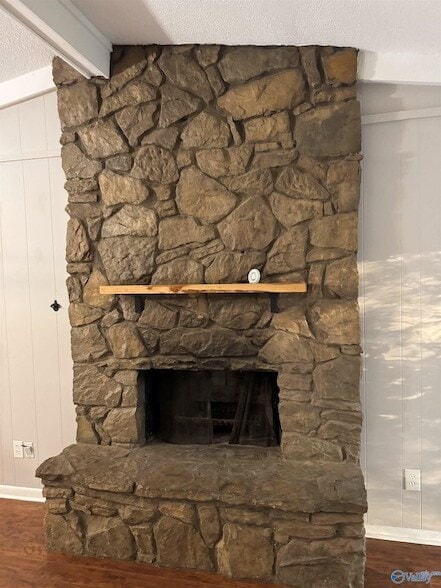 Photo - 902 Danmann Cir SE