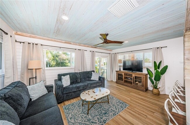 Photo - 150 Beach Ave