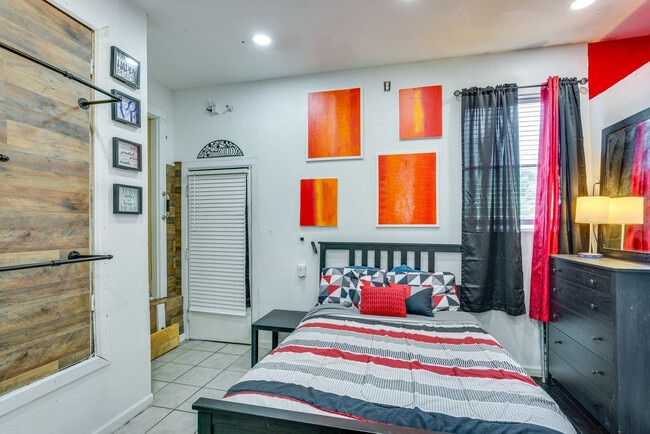 Photo - 7244 Piedmont Dr Unit SI ID1546168P