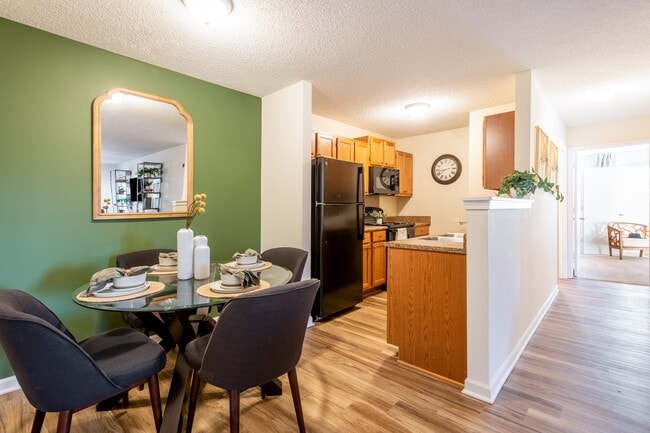 Building Photo - Hawthorne at the Hall