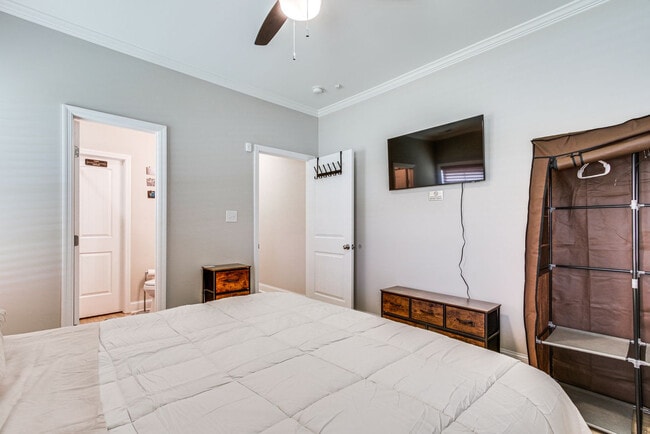 Photo - 1605 Townsend St Unit SI ID1621786P