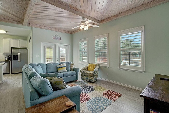 Photo - 1813 Eleventh Street-SI ID1023236P Unit SI ID1023236P