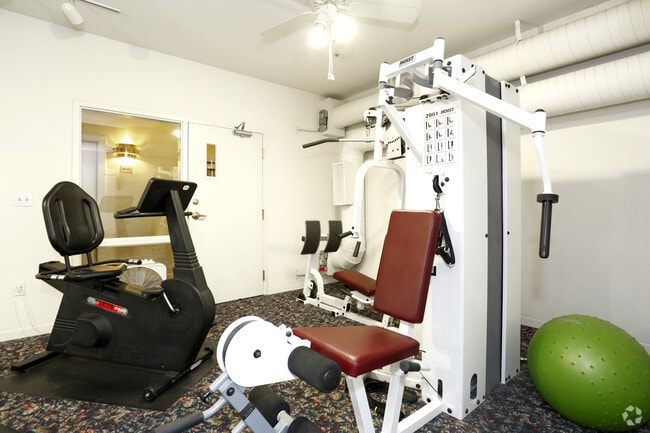 Fitness Center - Governor's Terrace
