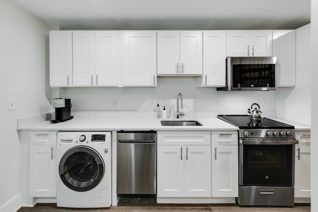 Photo - 150S S Independence Mall W Unit ID1060948P